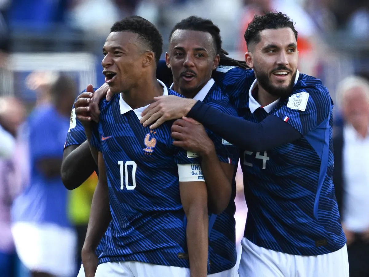 France 3-1 Senegal: Magical Mbappe claims Giroud goalscoring record after penalty controversy