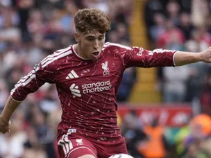 Munoz to the rescue: Late equaliser saves Reds from Forest defeat