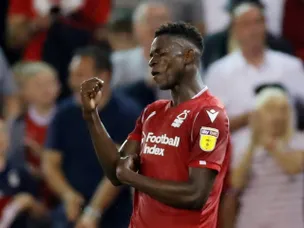 Alfa Semedo scores late winner for Forest to hand Swansea first defeat