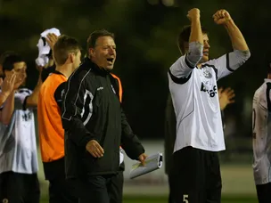 Unexpected draw delights Gary Roberts