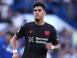 Arsenal 'looking to complete' six deals on transfer deadline day