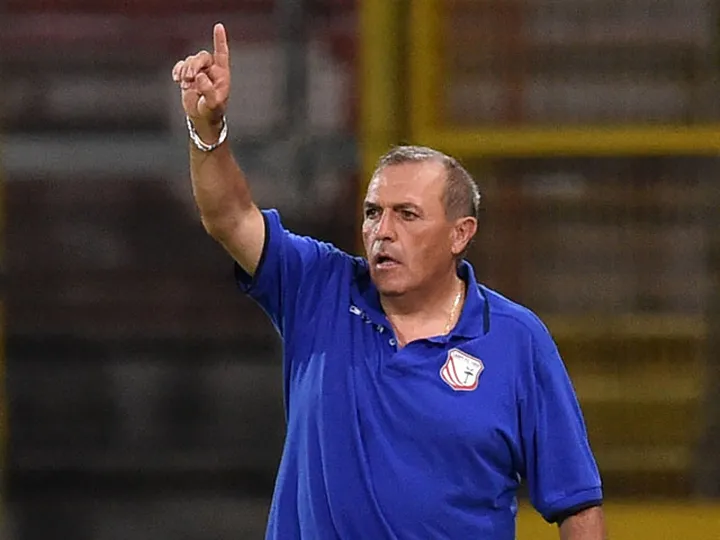 Carpi hold on for first Serie A win