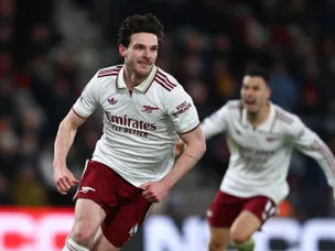 Sixes and sevens for Arsenal as Gunners extend lead with nervy Bournemouth win