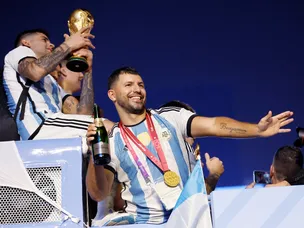 Aguero: 'I may celebrate in full kit if Man City beat Arsenal to PL title'