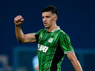 Bournemouth 'eyeing swoop' for Senesi replacement - but face Inter competition