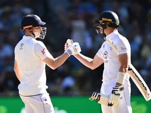 England avoid Ashes whitewash with chaotic two-day win in fourth Test at MCG