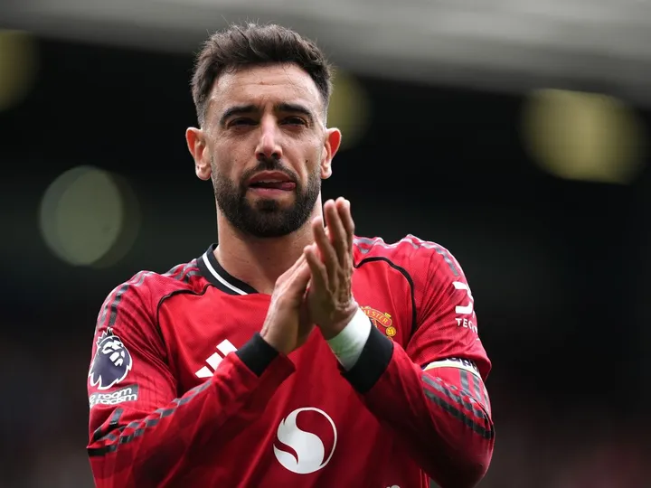 Fernandes makes club history despite still trailing Henry after Liverpool win