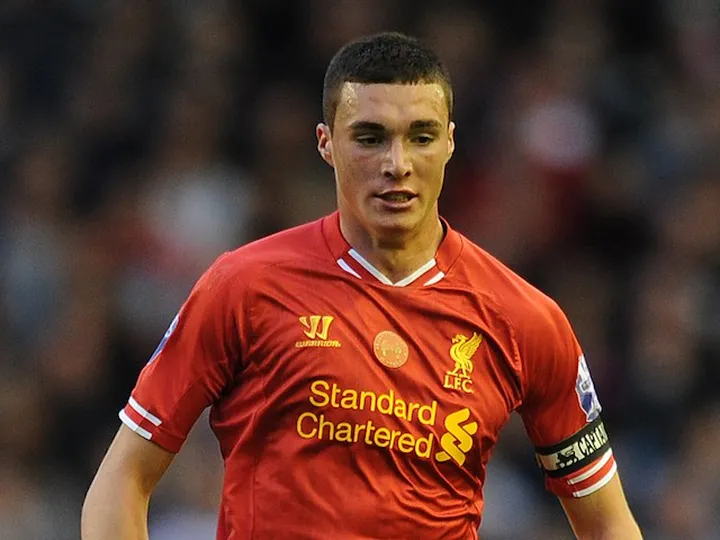 Report: Jones signs new Liverpool deal