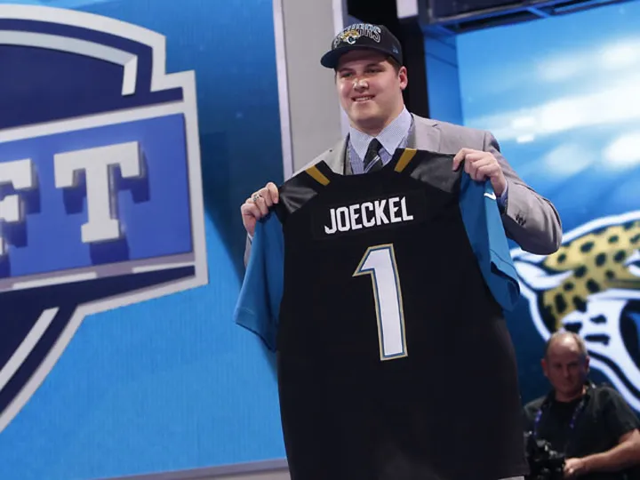 Joeckel working on using hands