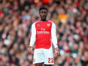 Welbeck returns for Arsenal
