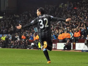 Tevez gives City narrow win