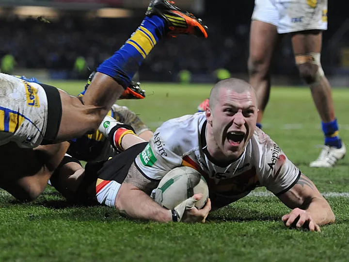 Bradford claim dramatic Leeds draw