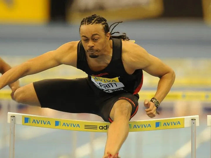 Merritt breaks 110m hurdles record