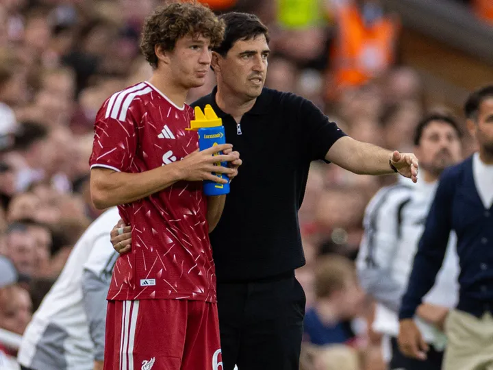 Why Andoni Iraola decided after one week that Lewis Koumas would stay at Liverpool