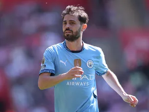 Mahrez's request to Bernardo Silva for Aït-Nouri