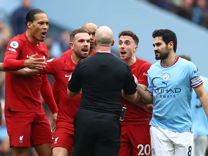 Liverpool fined Â£37,500 for surrounding referee against Man City