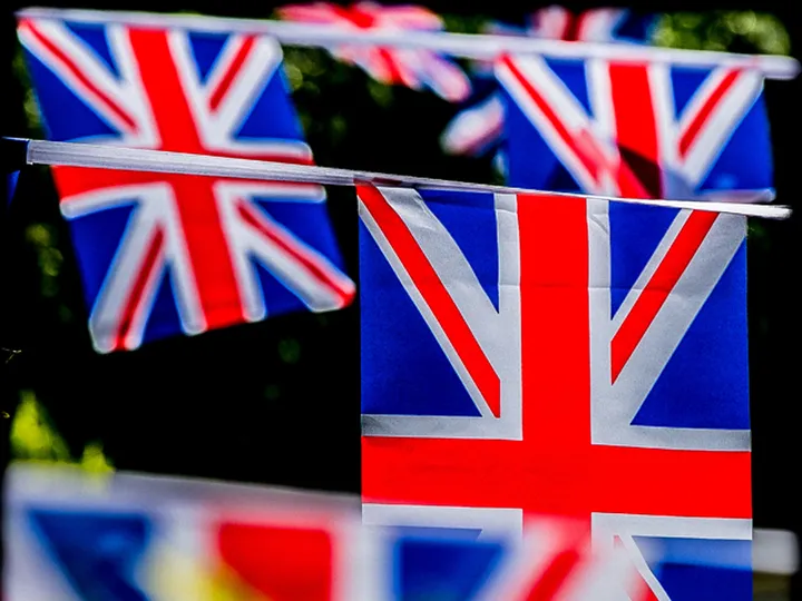 Saywell to carry flag for Team GB