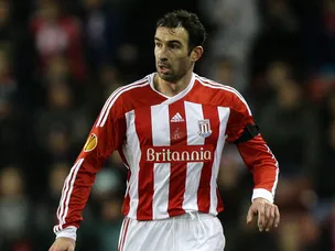 Ipswich extend Higginbotham loan