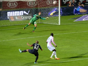 Sagnol pleased despite laboured victory