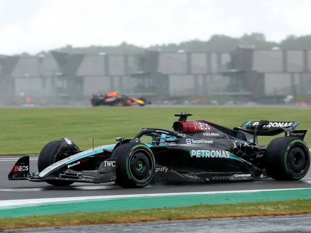 British lockout: Home favourites to start on front row at British Grand Prix