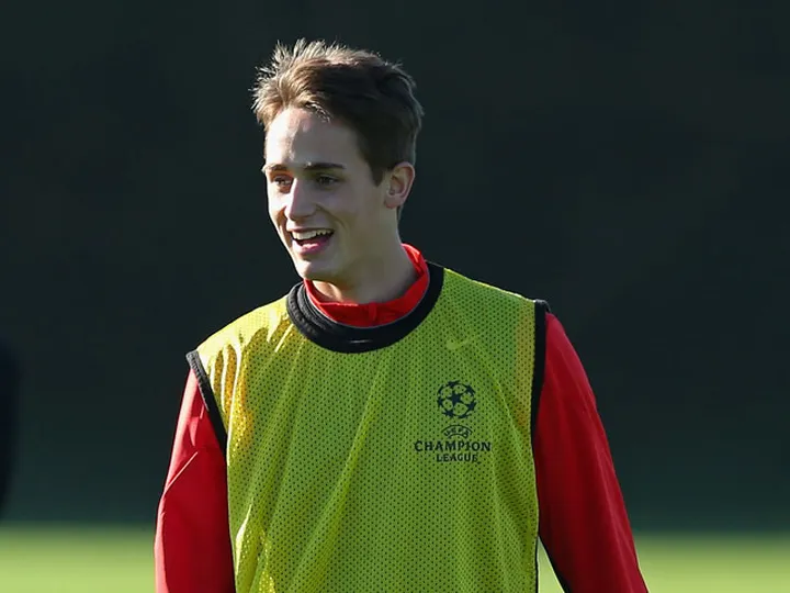 Januzaj eager to "impress" Van Gaal