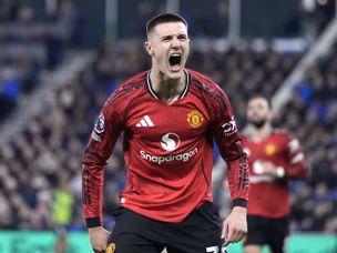 Man Utd take big step towards Champions League without kicking a ball