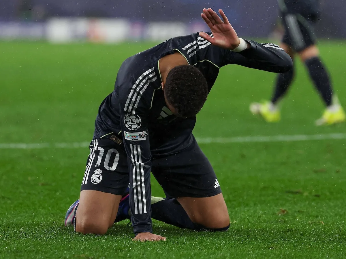 One for the ages! Real Madrid drop into CL playoffs after stunning loss to Benfica