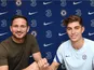 Chelsea manager Frank Lampard poses with new signing Kai Havertz on Spetember 4, 2020