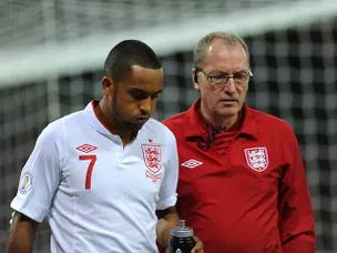 Walcott 'out of both England games'