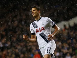 Lamela treble helps Spurs thrash Monaco