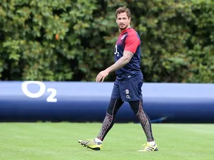 Danny Cipriani has a little stroll during an England training session on August 4, 2015