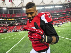 Thomas DeCoud #28 of the Atlanta Falcons celebrates after the game against the St. Louis Rams at the Georgia Dome on September 15, 2013