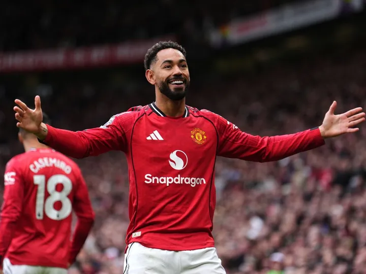 Marvellous Mainoo scores stunner to sink Liverpool as Man Utd win five-goal thriller