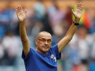 Sarri: 'Chelsea not yet title contenders'