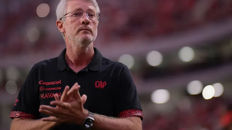 Athletico Paranaense vs Vitoria - prediction, team news, lineups