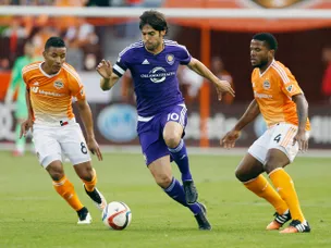 Cyle Larin, Kaka give Orlando City victory