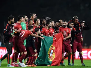 Portugal progress to Euro 2016