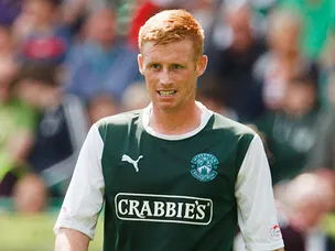 Hibs earn late win at Killie