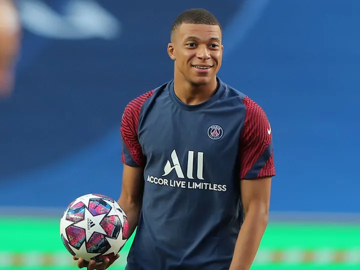 Liverpool 'lining up package deal for Mbappe'