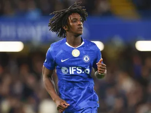 Chelsea confirm striker contract extension, loan move to European giant