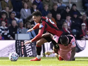Sunderland receive Danso VAR verdict as Premier League explain red card