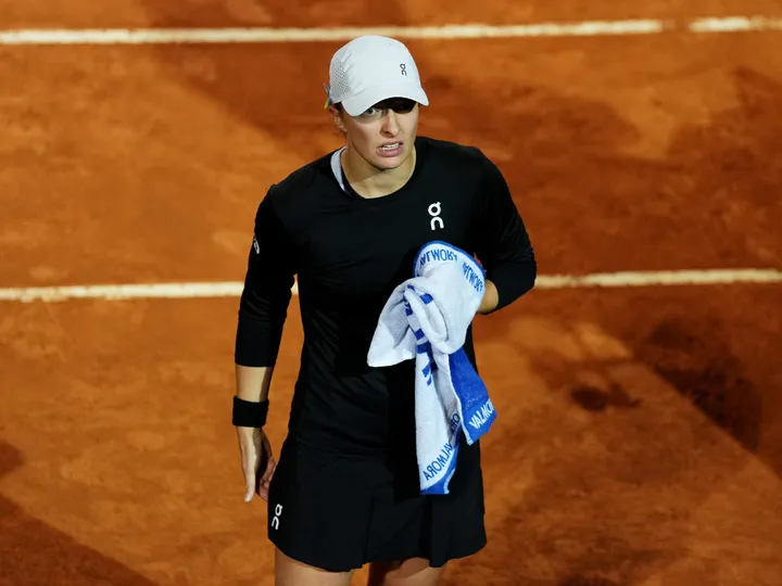 Iga Swiatek confident of being fit for French Open amid thigh concerns