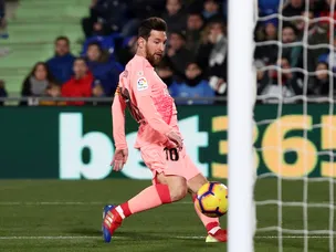 Lionel Messi set for Barcelona return