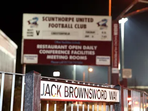 Scunthorpe United leading Crewe