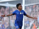 Estevao of Chelsea celebrates after scoring on August 8, 2025