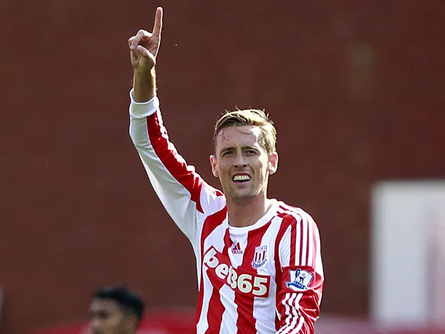 Crouch wants England return