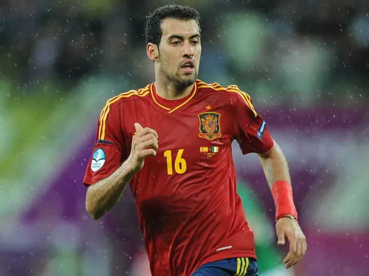 Busquets: 'All united for Spain'