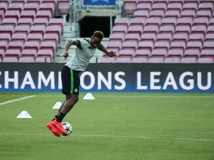 Dembele fit for Scottish Cup final