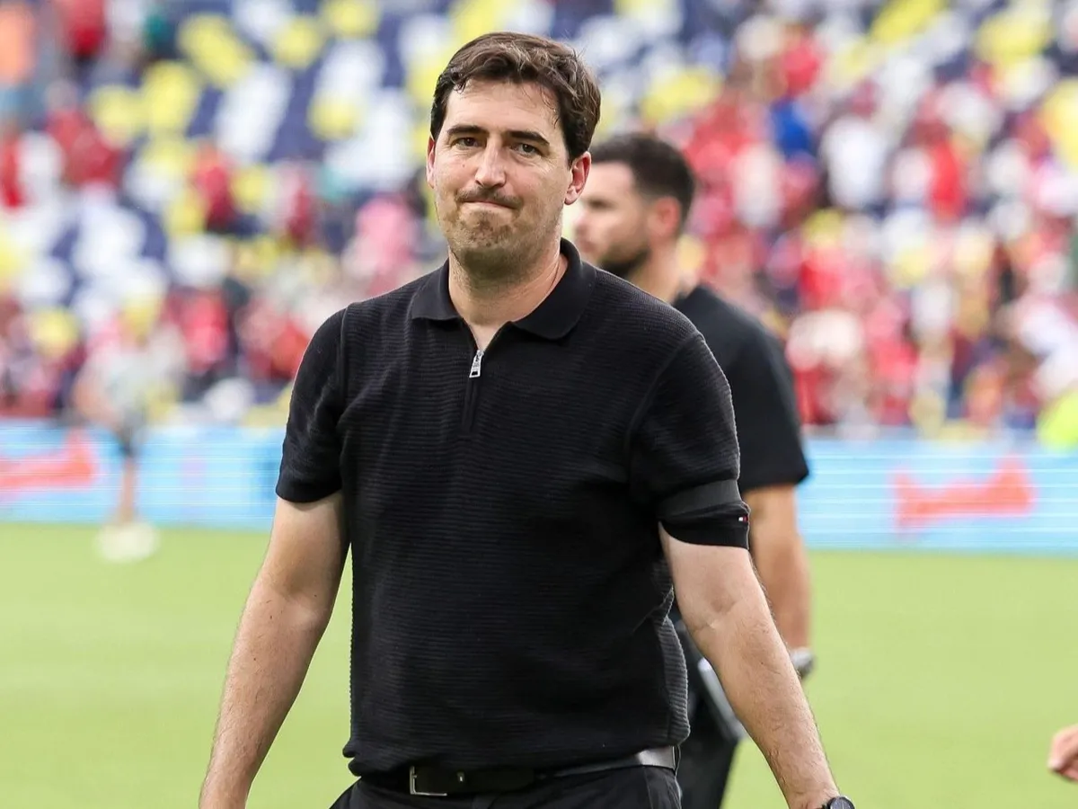 Liverpool transfer news: European giant 'willing' to get closer to £35m price for Andoni Iraola star as replacements assessed
