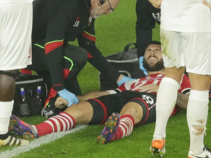 Injured Austin out for up to four months